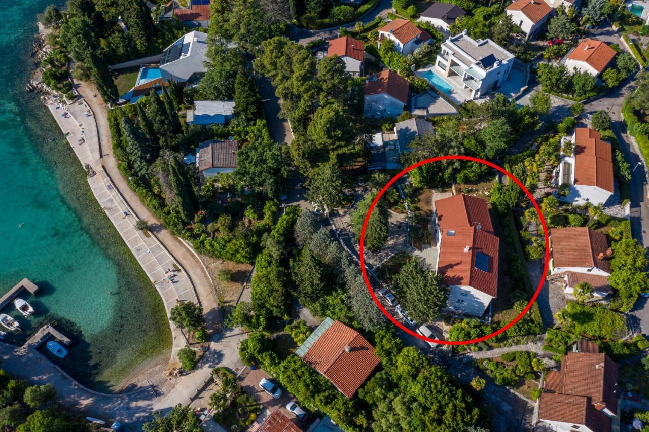 Apartment Nada 1 Малинска Екстериор снимка