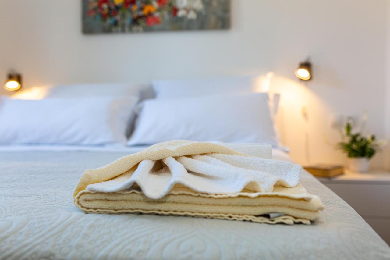 Apartment Nada 1 Малинска Екстериор снимка
